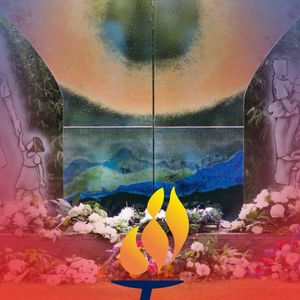 Op 15 augustus 1945, kort na de bombardementen op Hiroshima en Nagasaki, capituleerde Japan. Daarmee kwam 80 jaar geleden officieel een einde aan de Tweede Wereldoorlog🕊️💛

Jaarlijks dragen wij verpleeghuis Rumah Kita in Wageningen een warm hart toe, waar op deze dag ook alle slachtoffers worden herdacht. Bij het Indisch Monument in Den Haag vindt de landelijke herdenking plaats. Kijk live mee op NPO1 om 18.45 uur.
